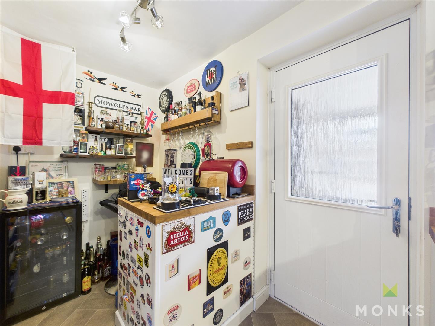 26 Bainbridge Green, Shrewsbury, SY1 3QS SSTC